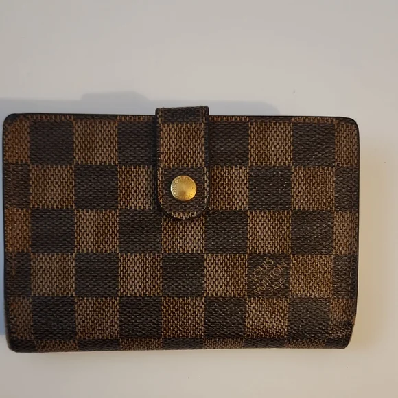 Louis Vuitton Damier Ebene French Kisslock Wallet. Unisex - Picture 12 of 16